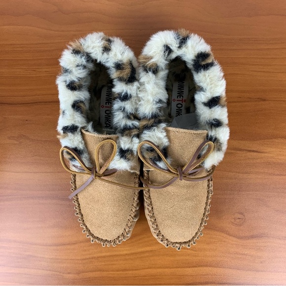 Minnietonka Jaqueline Indoor/Outdoor Slippers “Cinnamon” - Picture 4 of 16